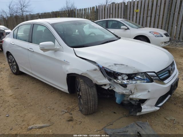 Honda Accord Touring Image 1