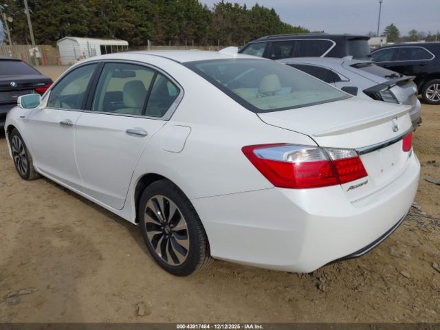 Honda Accord Touring Image 7
