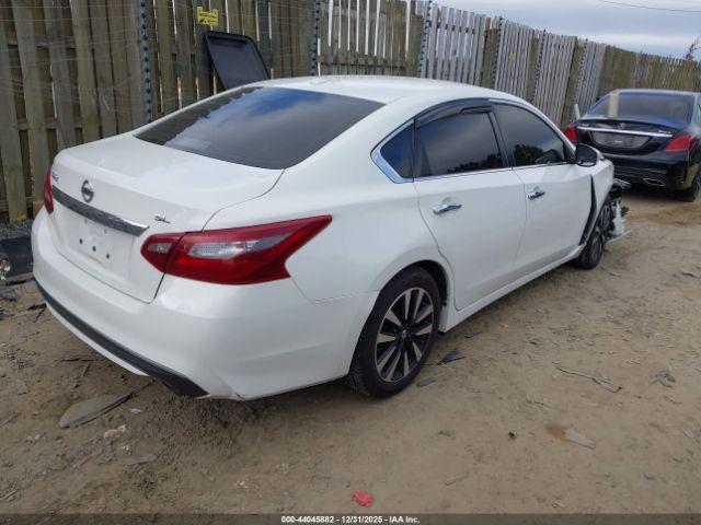 Nissan Altima 2.5 Sl Image 3