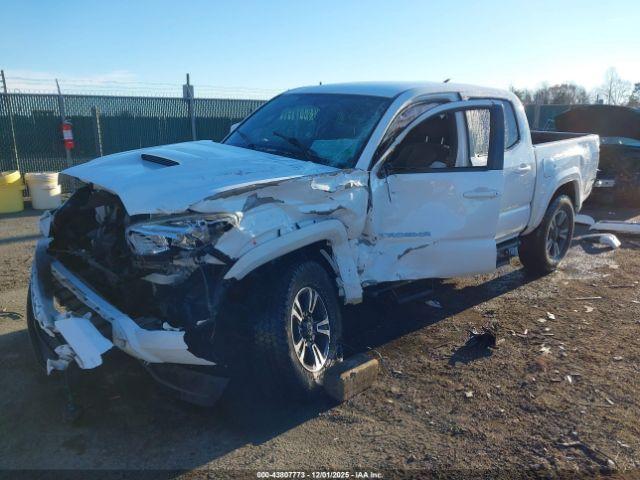 Toyota Tacoma Trd Sport Image 9