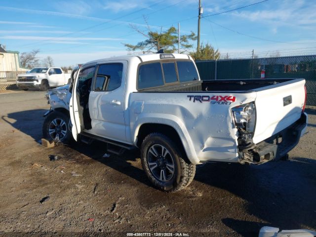 Toyota Tacoma Trd Sport Image 2