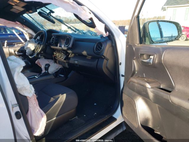 Toyota Tacoma Trd Sport Image 14