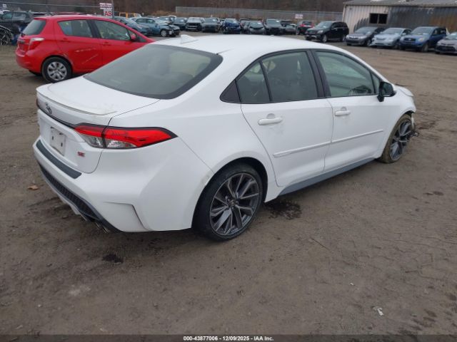 Toyota Corolla Se Image 8