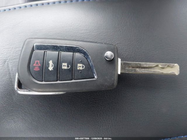 Toyota Corolla Se Image 4