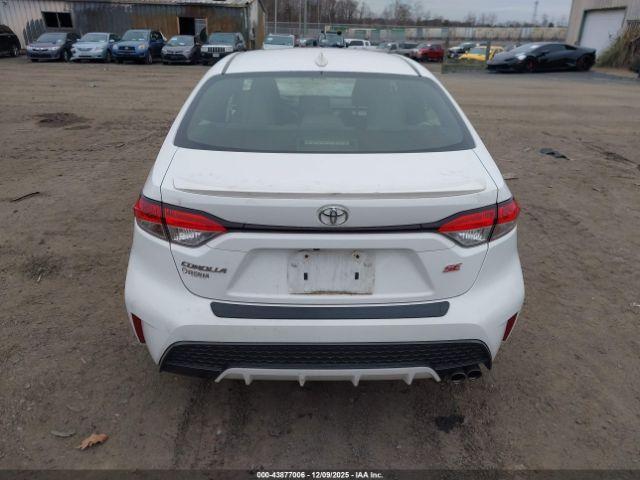 Toyota Corolla Se Image 15