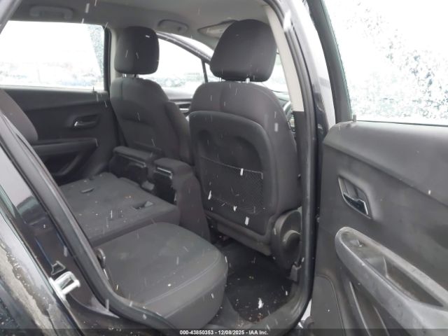 Chevrolet Trax 1ls Image 12