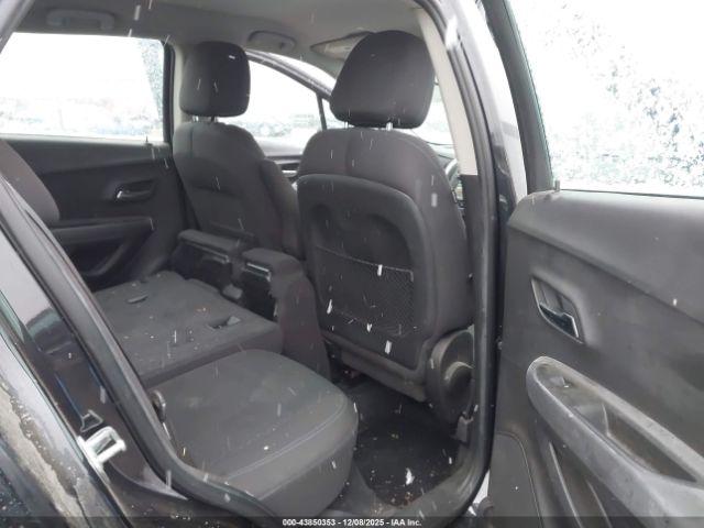 Chevrolet Trax 1ls Image 12