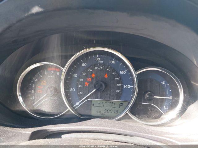 Toyota Corolla Le Image 4