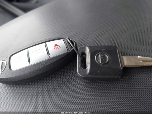 Nissan Frontier Sv 4x4 Image 7