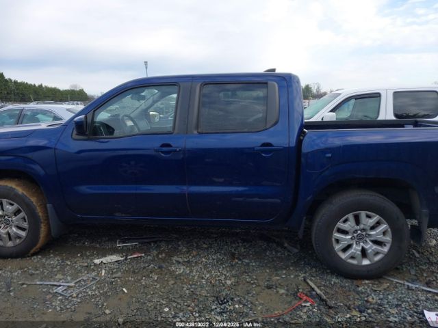 Nissan Frontier Sv 4x4 Image 8