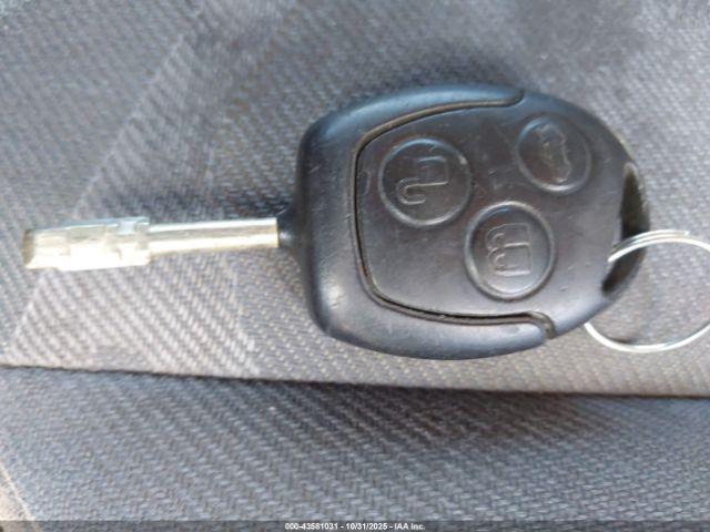 Ford Transit Xlt Image 15