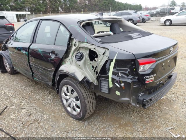 Toyota Corolla Le Image 4