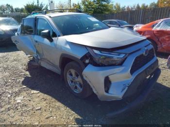  Salvage Toyota RAV4