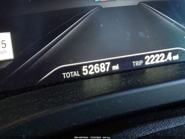 BMW X Series M40i Image 10