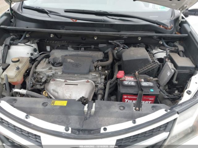 Toyota RAV4 Limited Image 14