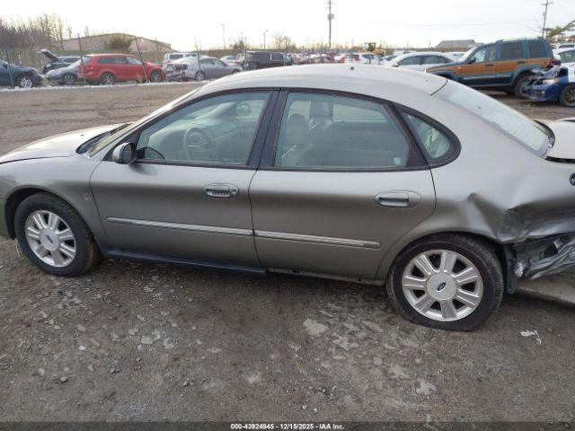 Ford Taurus Sel Image 7