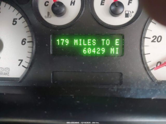 Ford Taurus Sel Image 9