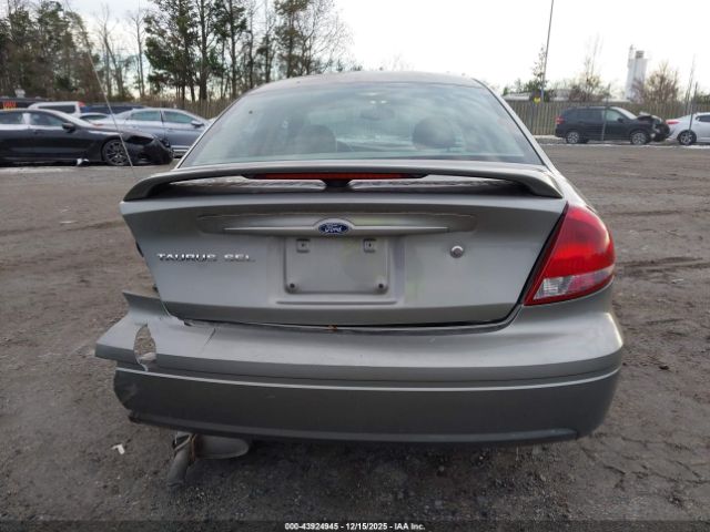 Ford Taurus Sel Image 10