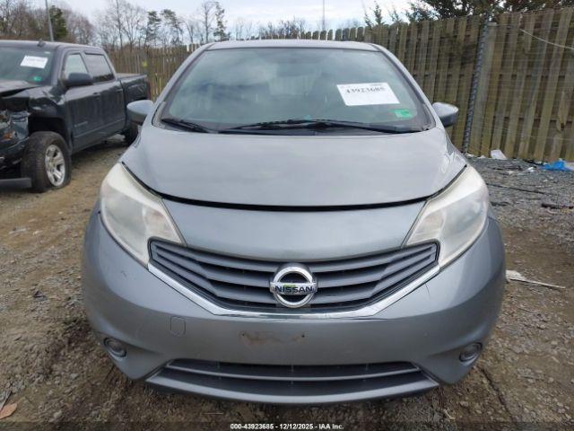 Nissan Versa Image 7