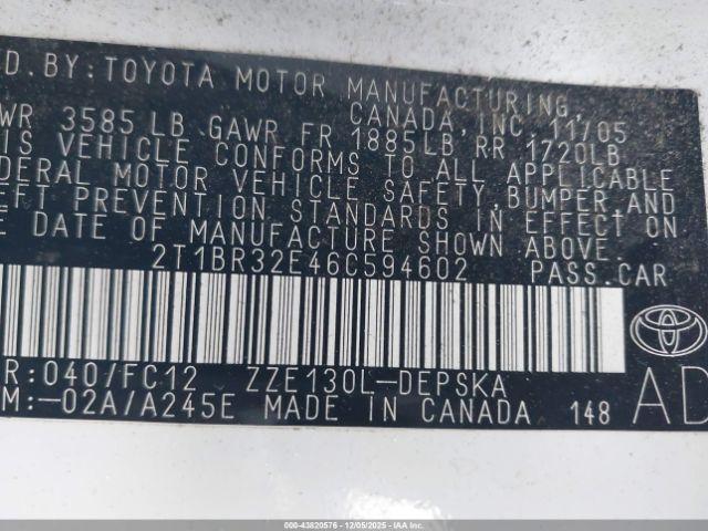 Toyota Corolla S Image 15