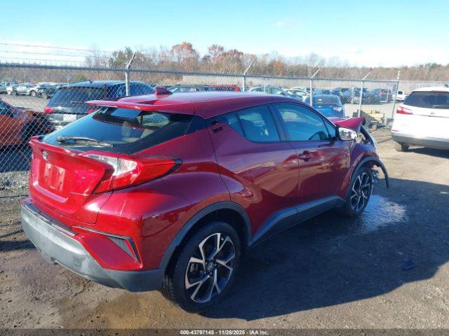 Toyota C-HR Xle Image 10