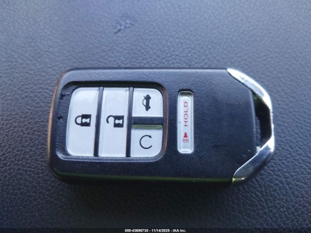 Honda Accord Sport 2.0t Image 10