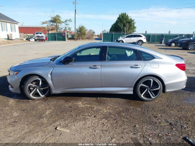 Honda Accord Sport 2.0t Image 9
