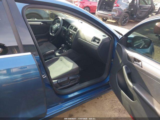 Volkswagen Jetta 1.4t S Image 16