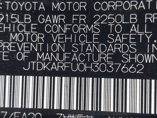 Toyota Prius Four Image 10