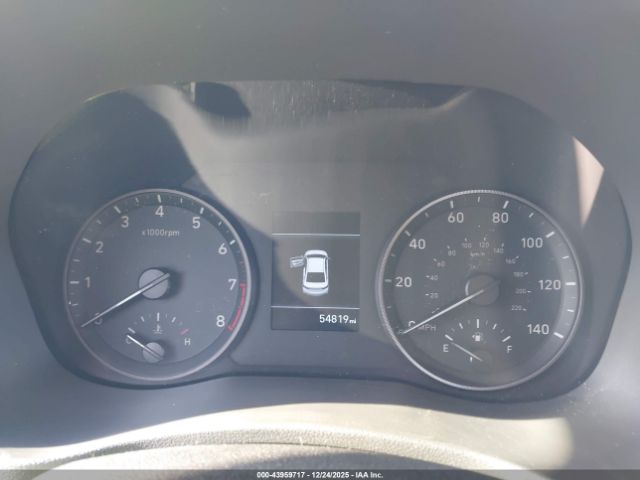 Hyundai ACCENT Limited Image 6