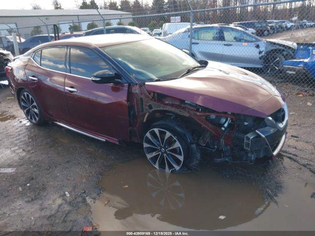  Salvage Nissan Maxima