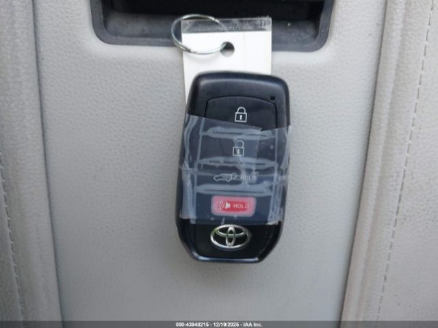 Toyota Grand Highlander Hybrid Xle Image 15