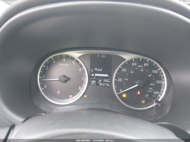 Nissan Kicks S Image 7