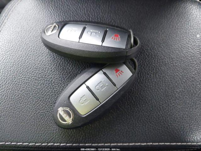 Nissan Kicks S Image 13