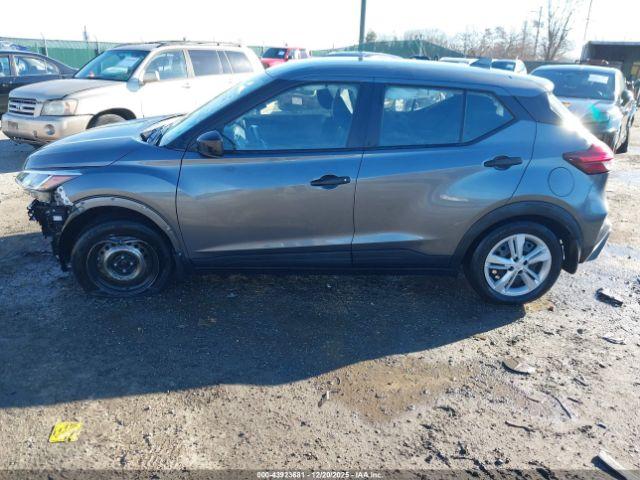 Nissan Kicks S Image 14