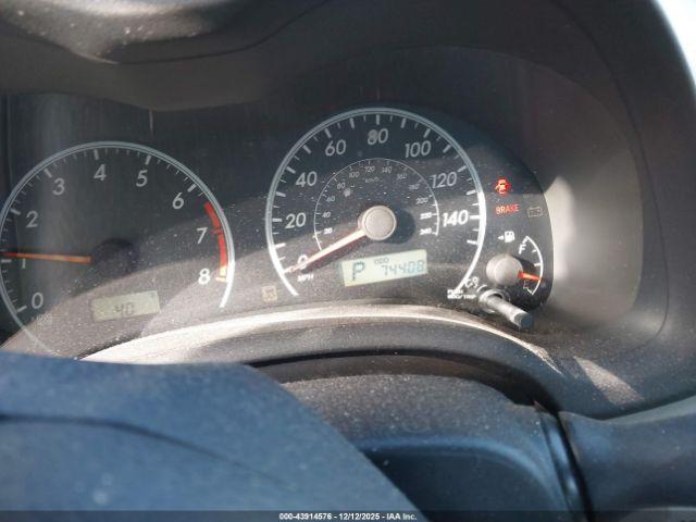 Toyota Corolla Le Image 7