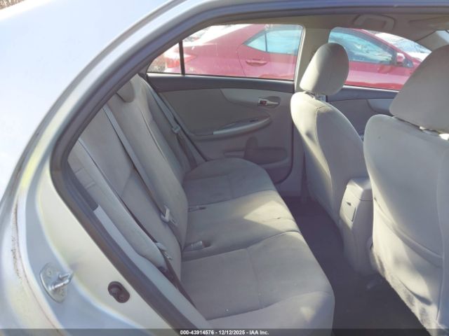 Toyota Corolla Le Image 6