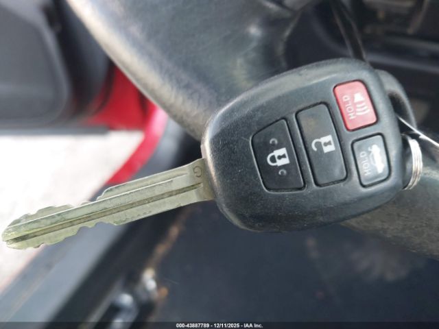 Toyota Camry Se Image 2