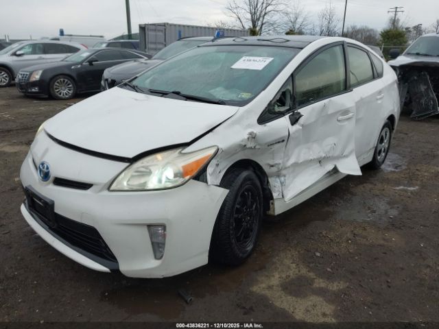 Toyota Prius Three Image 7