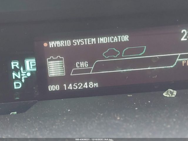 Toyota Prius Three Image 15