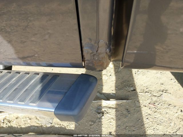 Ford F-150 Lariat Image 18