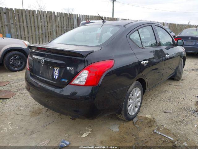 Nissan Versa 1.6 Sv Image 2