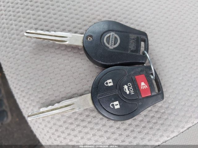 Nissan Versa 1.6 Sv Image 10