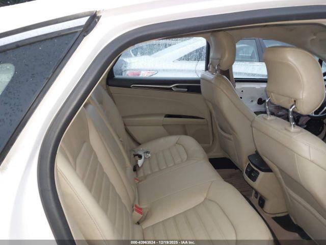 Ford Fusion Se Image 7