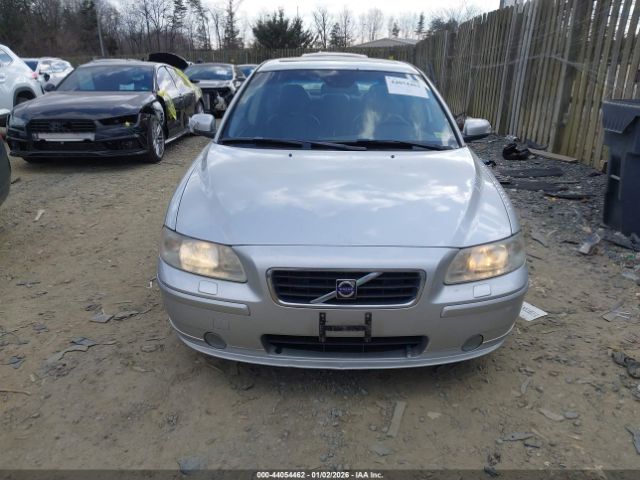 Volvo S60 2.5t Image 5
