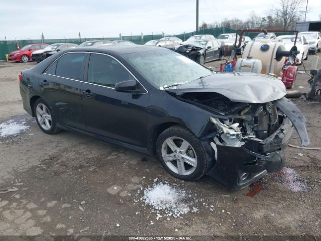 Toyota Camry Se Image 1