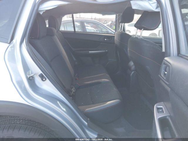 Subaru Crosstrek 2.0i Premium Image 5