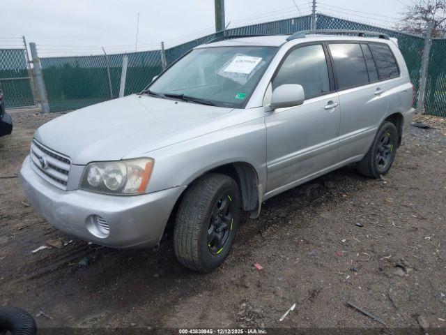 Toyota Highlander V6 Image 6