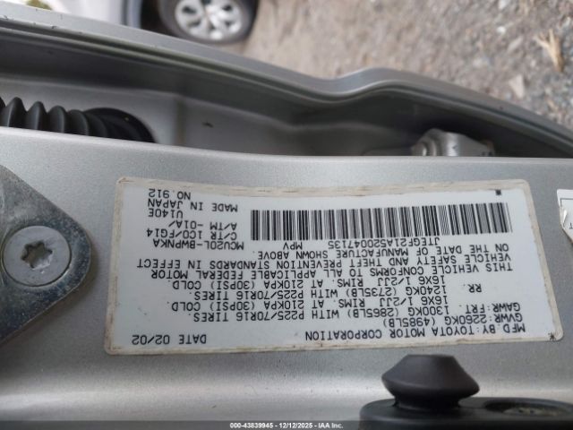 Toyota Highlander V6 Image 13