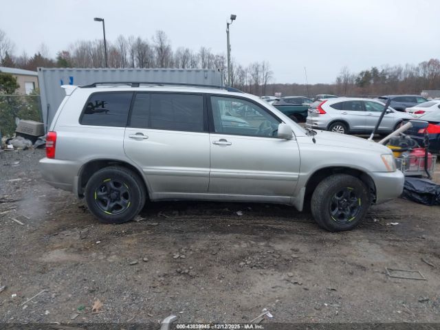 Toyota Highlander V6 Image 15